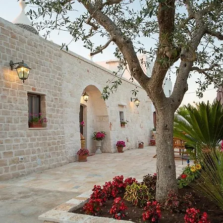 Annas Trulli Paradise-alberobello Nyaraló Martina Franca